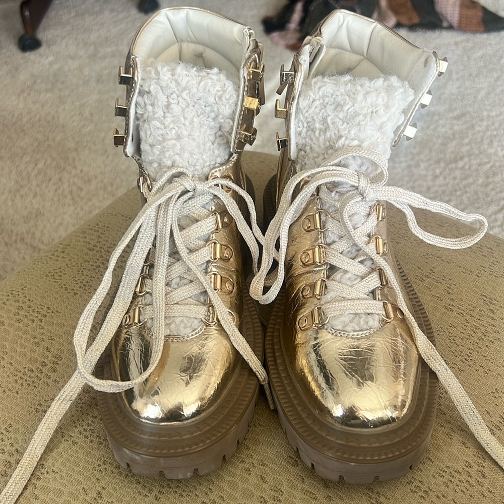 Circus by Sam Edelman Flora Metallic Gold Boots